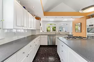 123 Farm St, Dover, MA 02030 - Photo 7