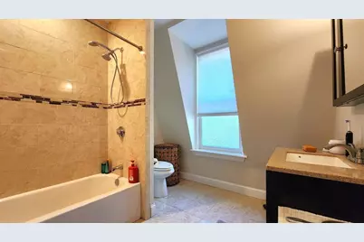 121 Heath #2, Somerville, MA 02145 - Photo 9