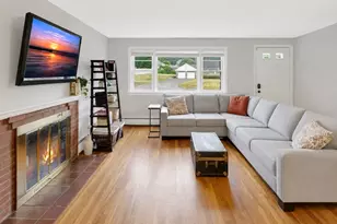 343 Lexington St, Woburn, MA 01801 - Photo 11