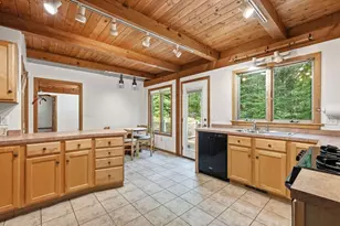 470 Montague Rd, Sunderland, MA 01375 - Photo 13