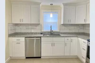 6 Booth St, Quincy, MA 02169 - Photo 3