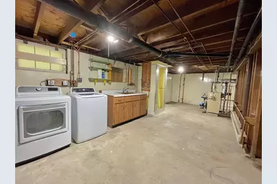 6 Booth St, Quincy, MA 02169 - Photo 9