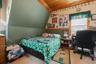 10-12 Pleasant St, Royalston, MA 01368 - Photo 21
