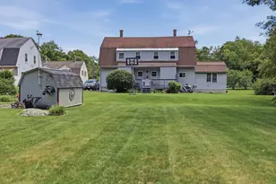 10-12 Pleasant St, Royalston, MA 01368 - Photo 25