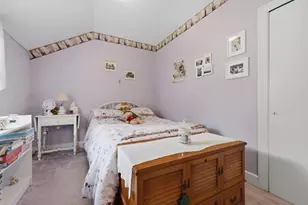 10-12 Pleasant St, Royalston, MA 01368 - Photo 15