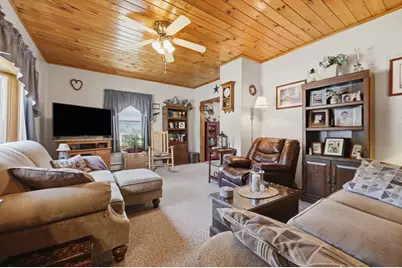 10-12 Pleasant Street, Royalston, MA 01368 - Photo 7
