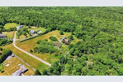 126 Lucy Little Rd, Dartmouth, MA 02747 - Photo 7
