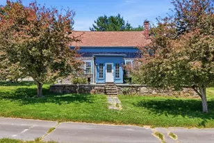 126 Lucy Little Rd, Dartmouth, MA 02747 - Photo 11
