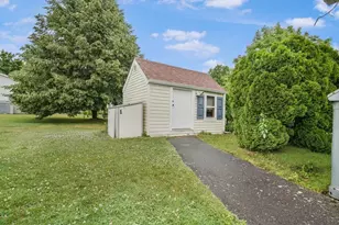 4 Nightingale Ln, Tiverton, RI 02878 - Photo 21