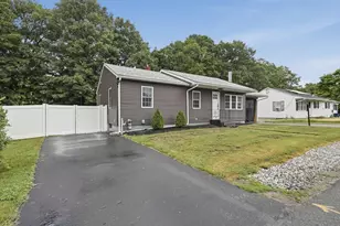 8 Causeway Terrace, Leominster, MA 01453 - Photo 1