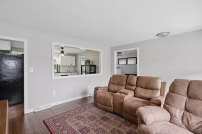 8 Causeway Terrace, Leominster, MA 01453 - Photo 5
