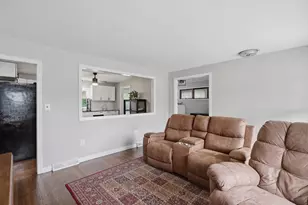 8 Causeway Terrace, Leominster, MA 01453 - Photo 5