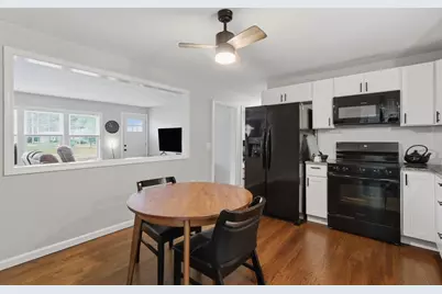 8 Causeway Terrace, Leominster, MA 01453 - Photo 7