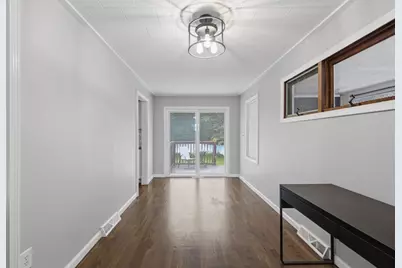 8 Causeway Terrace, Leominster, MA 01453 - Photo 11