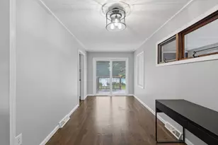 8 Causeway Terrace, Leominster, MA 01453 - Photo 11