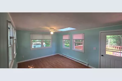 135 Red Fox Dr, Agawam, MA 01030 - Photo 15