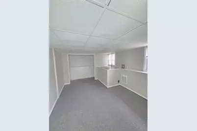 135 Red Fox Dr, Agawam, MA 01030 - Photo 27