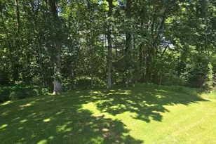 135 Red Fox Dr, Agawam, MA 01030 - Photo 19