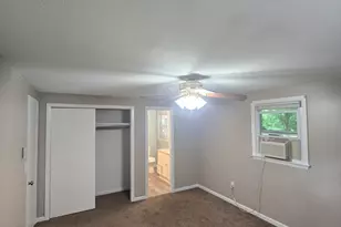 135 Red Fox Dr, Agawam, MA 01030 - Photo 21