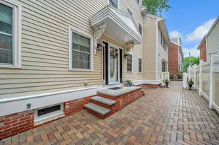 13 Oak St, Boston, MA 02129 - Photo 3