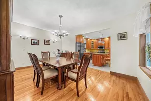 13 Oak St, Boston, MA 02129 - Photo 11