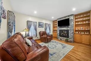 13 Oak St, Boston, MA 02129 - Photo 7