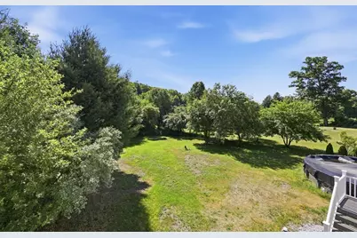 17 Russellville Rd, Westfield, MA 01085 - Photo 31