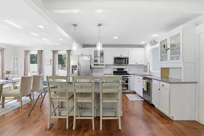 60-R Jasper St, Saugus, MA 01906 - Photo 9