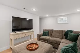 20 Ufford St, Boston, MA 02124 - Photo 23
