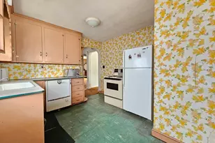 29 Bateman Ave, Revere, MA 02151 - Photo 15