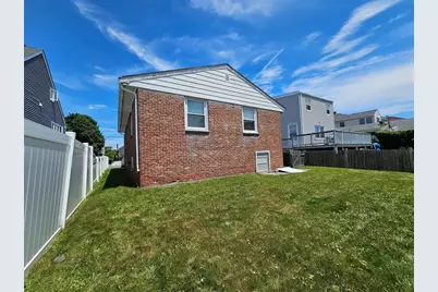 29 Bateman Ave, Revere, MA 02151 - Photo 33
