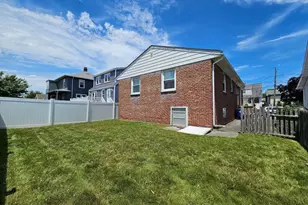 29 Bateman Ave, Revere, MA 02151 - Photo 31