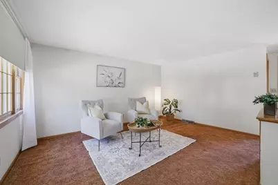 65 Clover Street, Worcester, MA 01603 - Photo 5