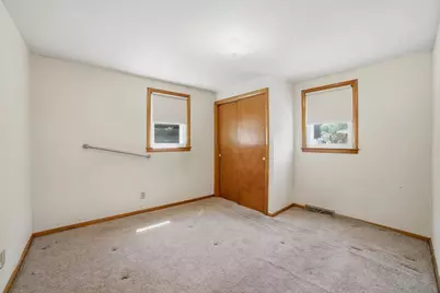 65 Clover Street, Worcester, MA 01603 - Photo 17