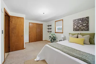 65 Clover Street, Worcester, MA 01603 - Photo 13