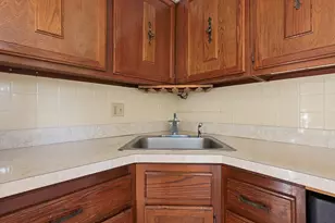 18 Cobb Ave, Yarmouth, MA 02675 - Photo 9