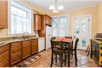 82 Highland St, Boston, MA 02119 - Photo 3