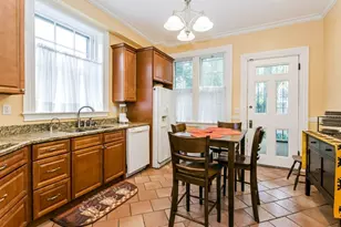 82 Highland St, Boston, MA 02119 - Photo 3