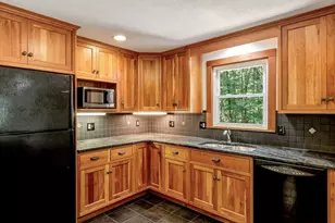 418 State St, Amherst, MA 01002 - Photo 5