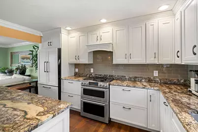 425 Main St, Amesbury, MA 01913 - Photo 5