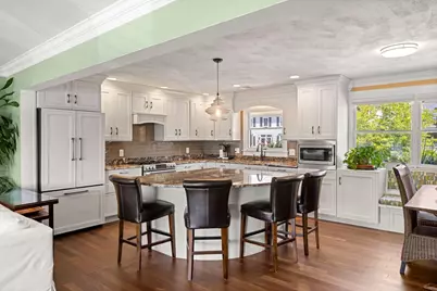 425 Main St, Amesbury, MA 01913 - Photo 7