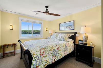 425 Main St, Amesbury, MA 01913 - Photo 13