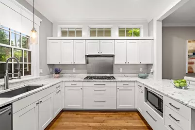2 Brattle Circle #2, Cambridge, MA 02138 - Photo 7