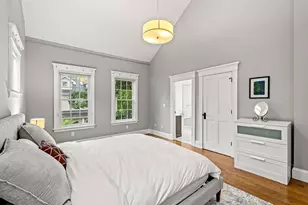 2 Brattle Cir, Cambridge, MA 02138 - Photo 17