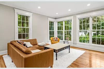 2 Brattle Circle #2, Cambridge, MA 02138 - Photo 11