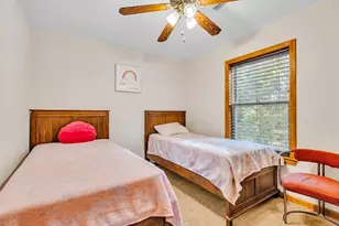 21 Arrowsic St, Worcester, MA 01604 - Photo 13