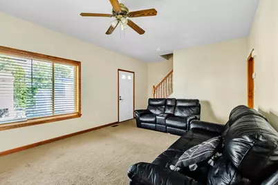 21 Arrowsic Street, Worcester, MA 01604 - Photo 9