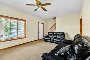 21 Arrowsic St, Worcester, MA 01604 - Photo 9