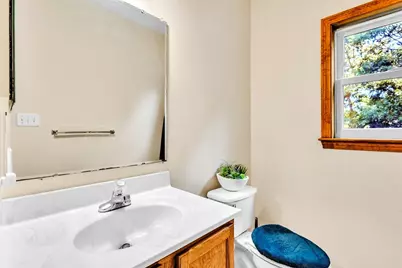 21 Arrowsic Street, Worcester, MA 01604 - Photo 17