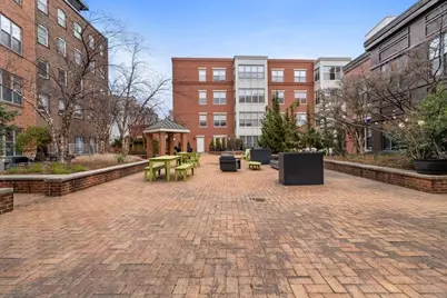 40 Fay St #406, Boston, MA 02118 - Photo 17